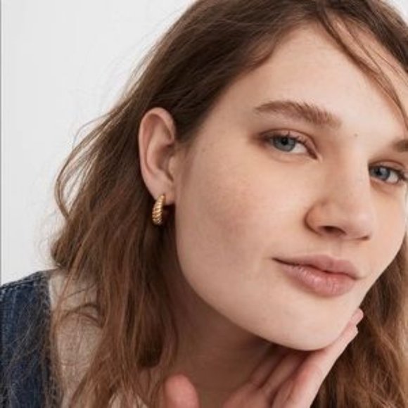 [NWT] Madewell Puff Small Hooped Earrings - Picture 4 of 5